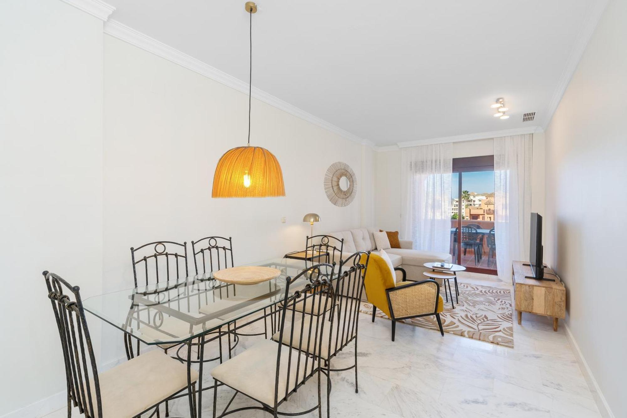 Comeback Noches De Blanco Saten Motril Exterior photo